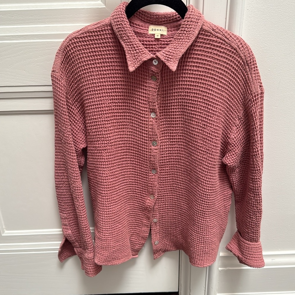 DONNI waffle button down - Picture 6 of 7